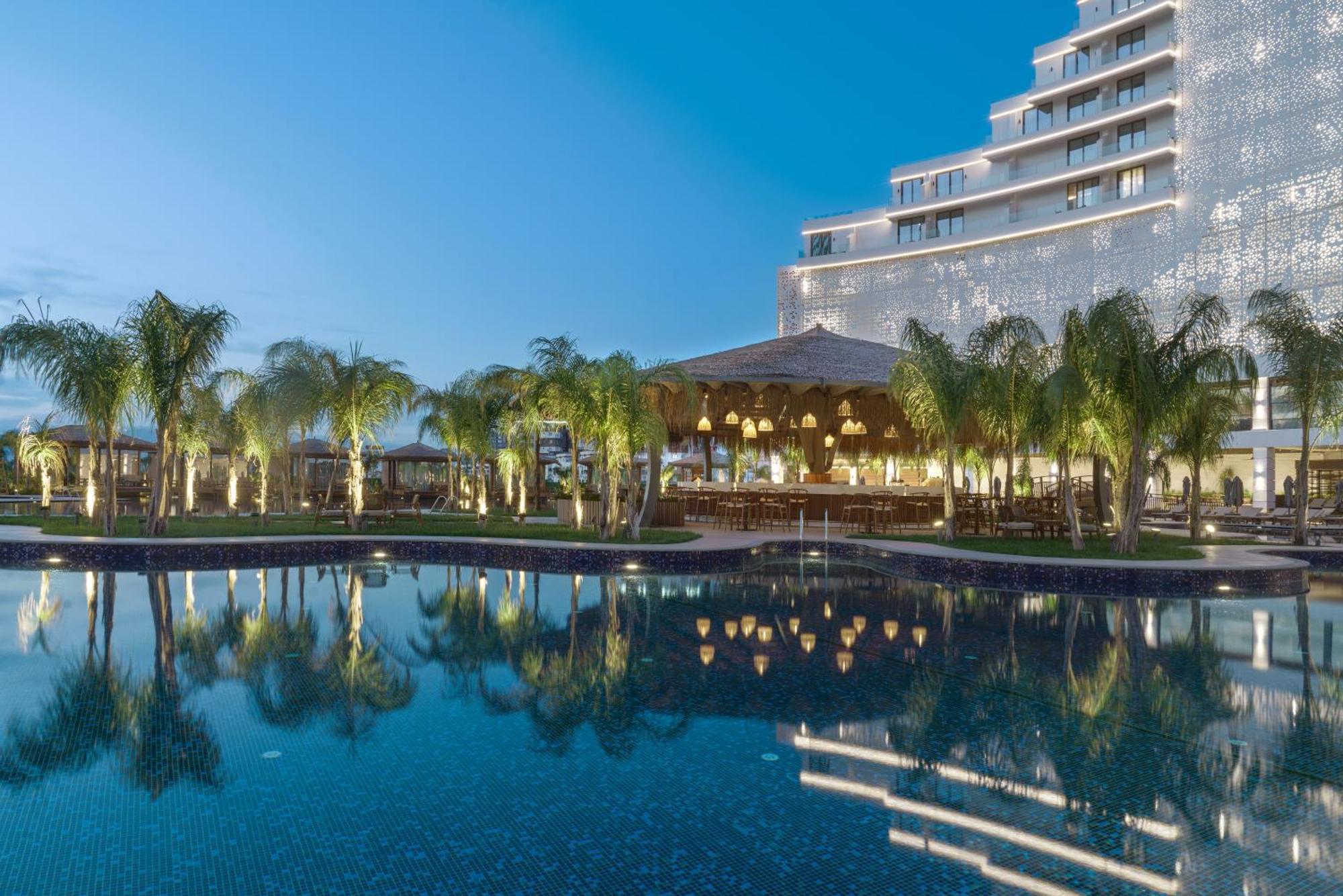 Grand Sapphire Resort & Casino Trikomo Extérieur photo