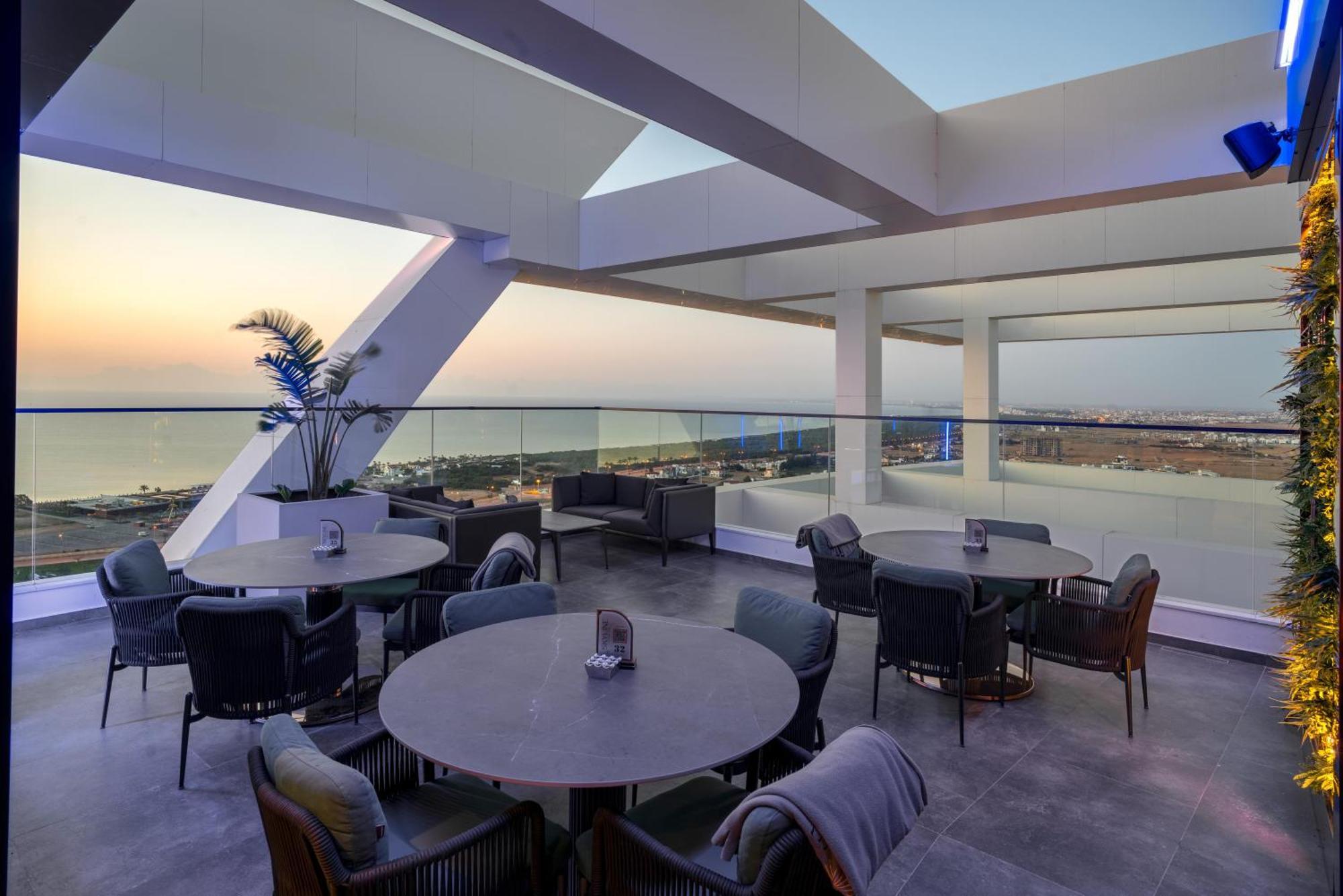 Grand Sapphire Resort & Casino Trikomo Extérieur photo