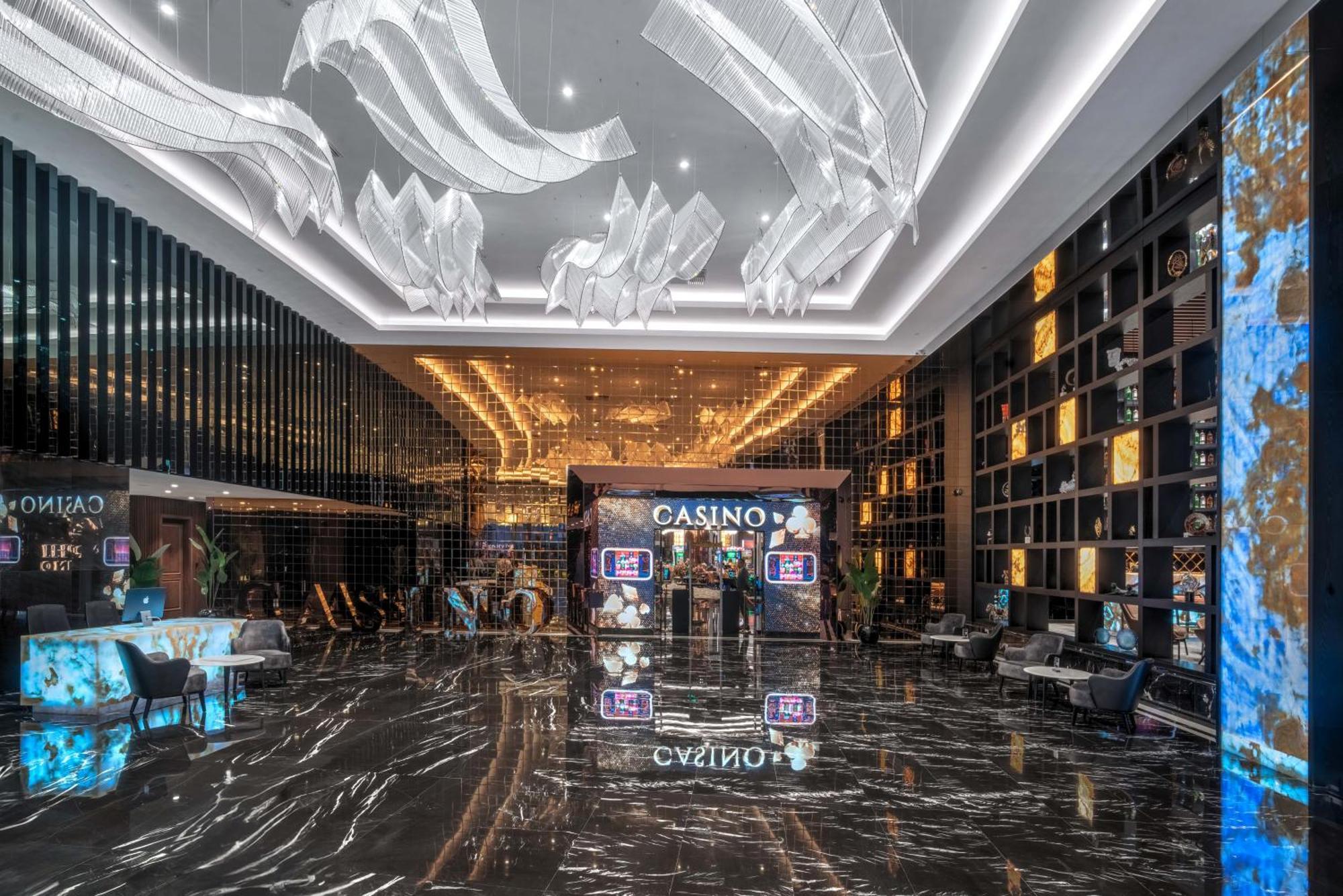 Grand Sapphire Resort & Casino Trikomo Extérieur photo