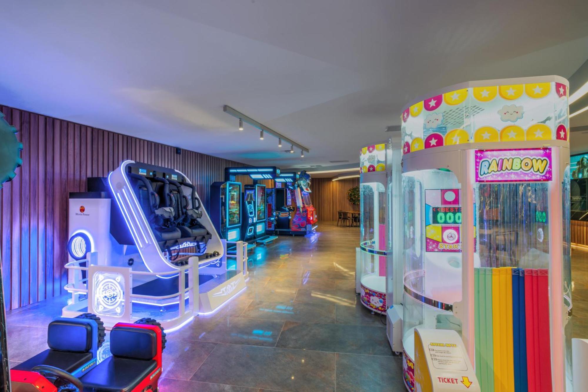 Grand Sapphire Resort & Casino Trikomo Extérieur photo